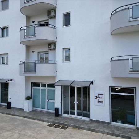 Albergo 3 Torri Maddaloni Екстер'єр фото
