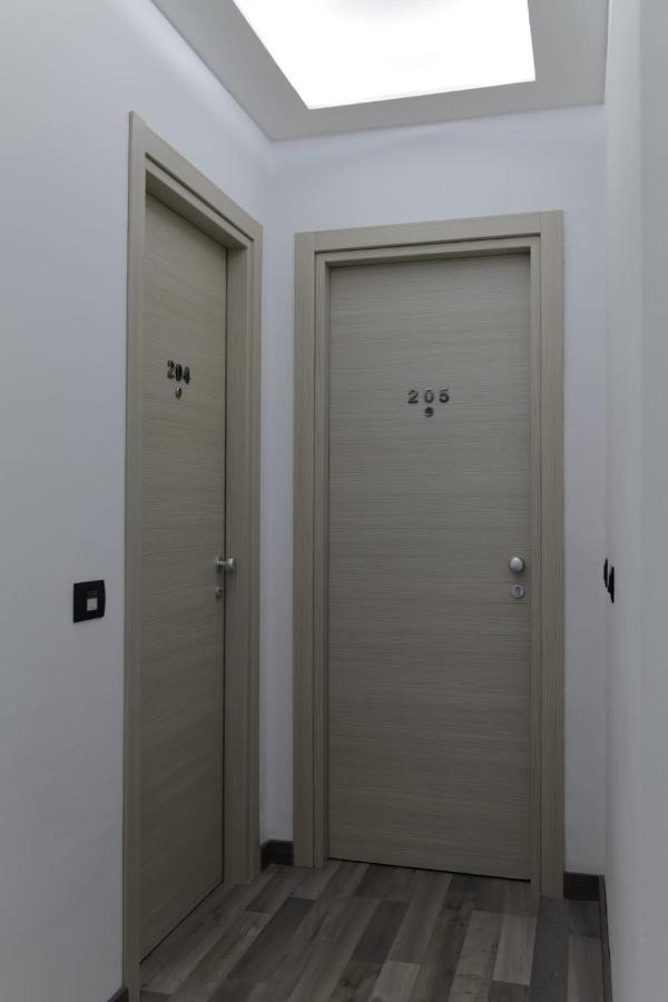 Albergo 3 Torri Maddaloni Екстер'єр фото