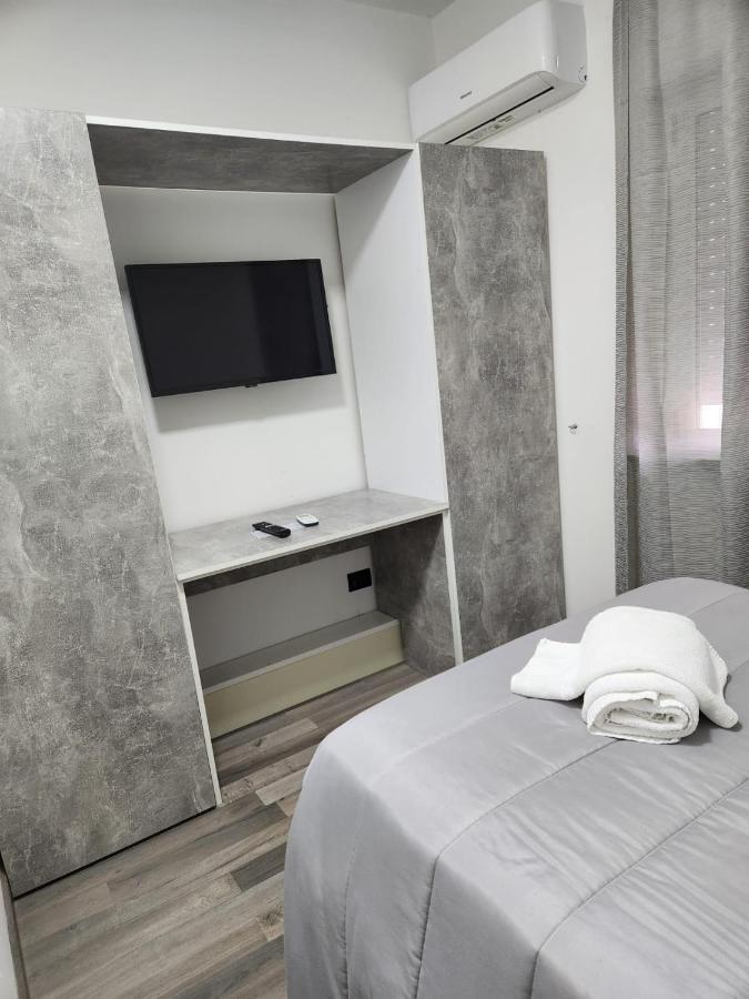 Albergo 3 Torri Maddaloni Екстер'єр фото
