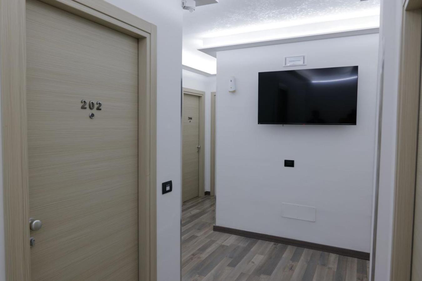 Albergo 3 Torri Maddaloni Екстер'єр фото